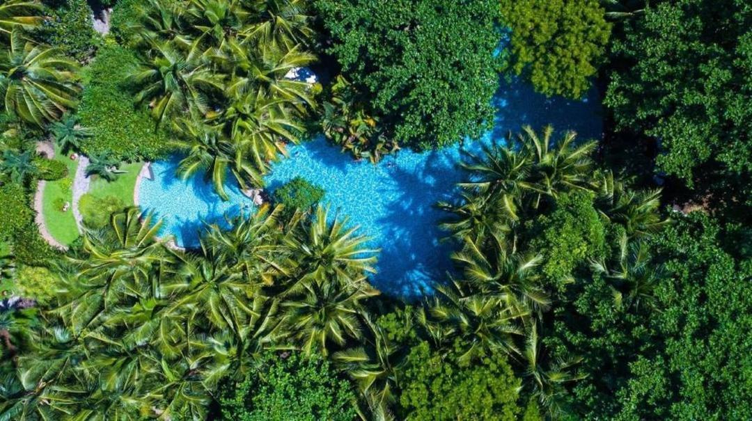 Tropical Villas Beach Danang Экстерьер фото